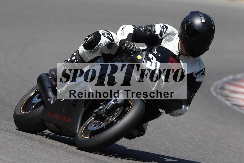 Archiv-2022/40 18.07.2022 Plüss Moto Sport ADR/Einsteiger/31